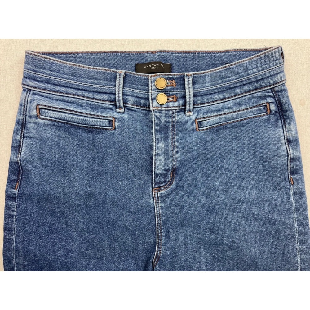 Ann Taylor Petite High Rise Wide Leg Jeans Blue Denim 6P